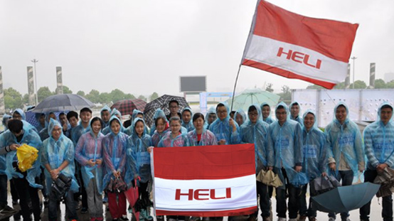 全民健身，挑战自我