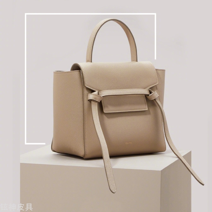  Nano Belt bag简洁又高级亚洲女性选择