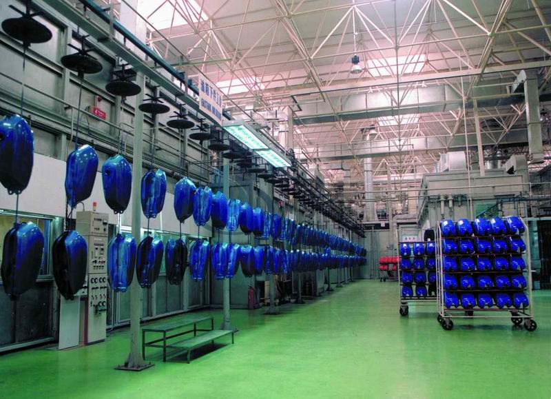 摩托车油箱喷漆线