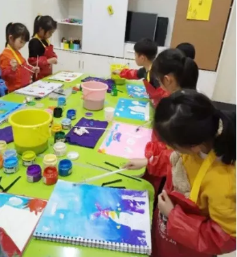 桂林市少儿创意美术培训班课程怎么安排