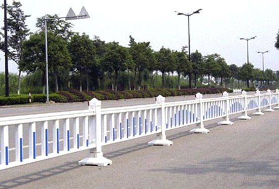 20191227150341_86522.jpg 潍坊道路护栏.jpg