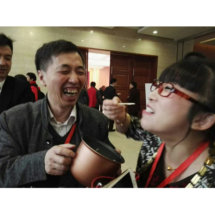 开心品尝有机大米