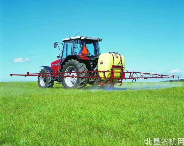 农田喷药作业技术标准参考（哈滴）