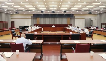 农业农村部党组召开会议强调 深入学习贯彻习近平总书记重要指示精神 全力以赴抗高温干旱打赢秋粮丰收保卫战