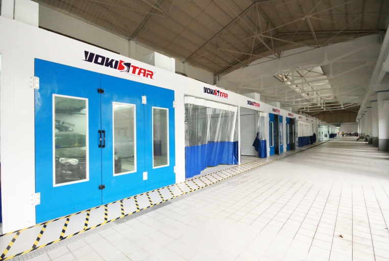 大型汽貿(mào)鈑噴流水線