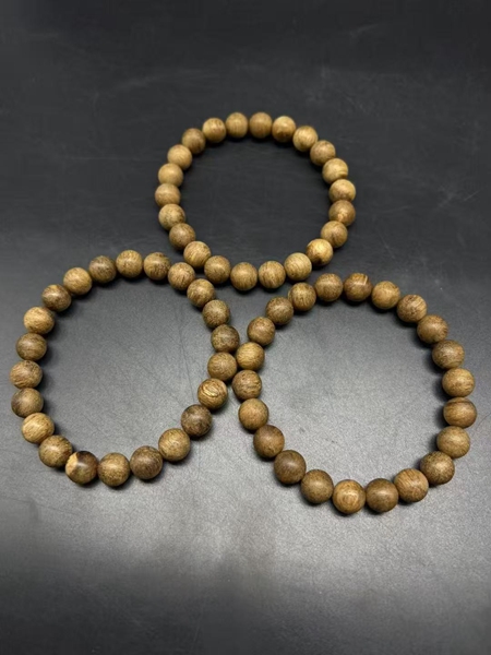 沉香手串怎么保养?一句句讲清楚 沉香手串怎么保养?一句句讲清楚