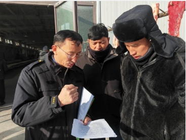 且末县市场监督管理局开展春节前特种设备安全知识宣传活动