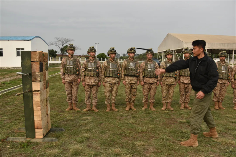 20251017165052_25326.jpg 2.jpg