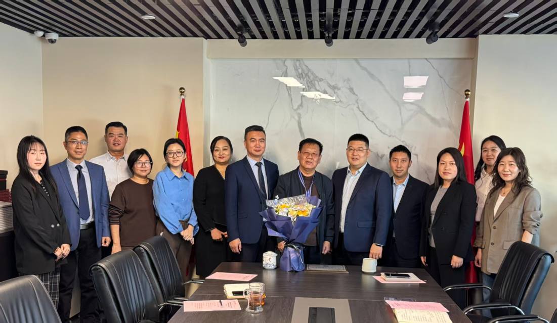 20251128153824_41039.jpg 6(1).jpg