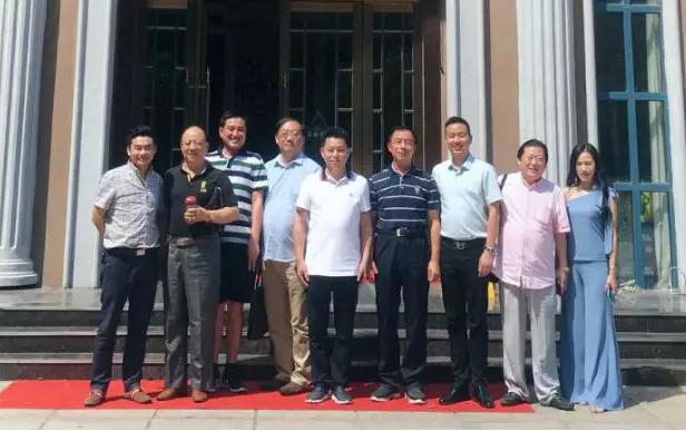 湖南异地商会联合会顾问代表团一行莅临商会走访