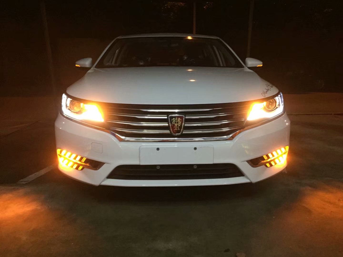 荣威i6灯光升级