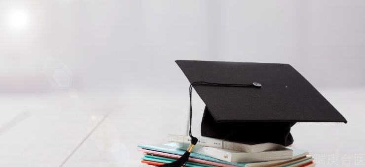 西班牙武康大学 | 免联考硕士学位证书有用吗？
