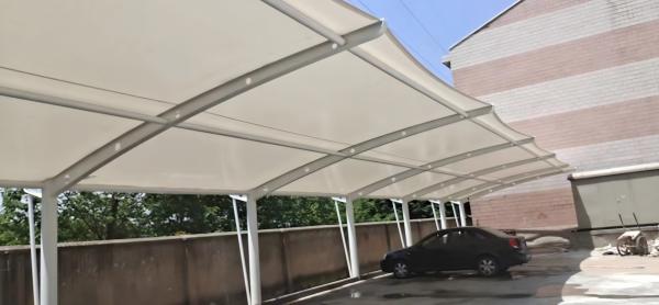 膜结构车棚价格多少钱一平方？