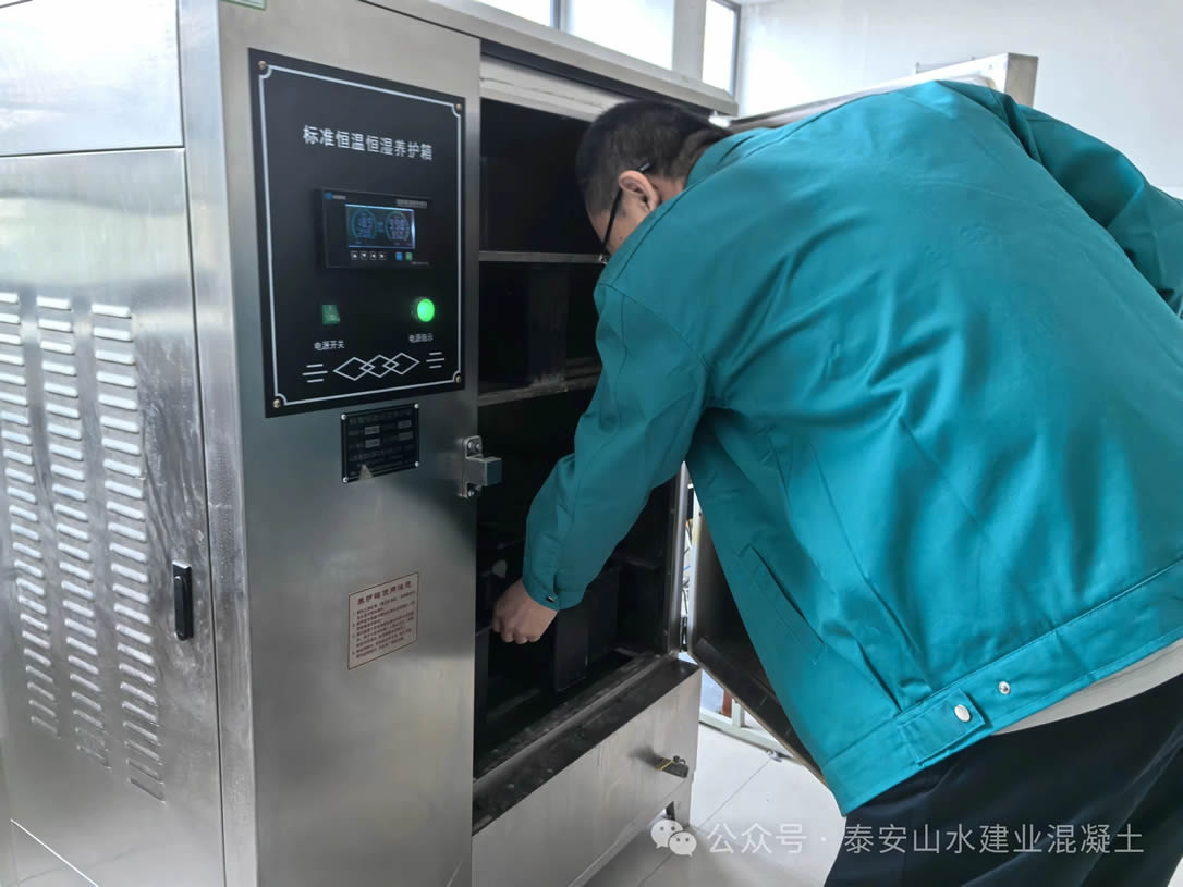 微信图片_2025-11-02_183501_338.jpg