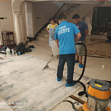 Cloud Zoom small image