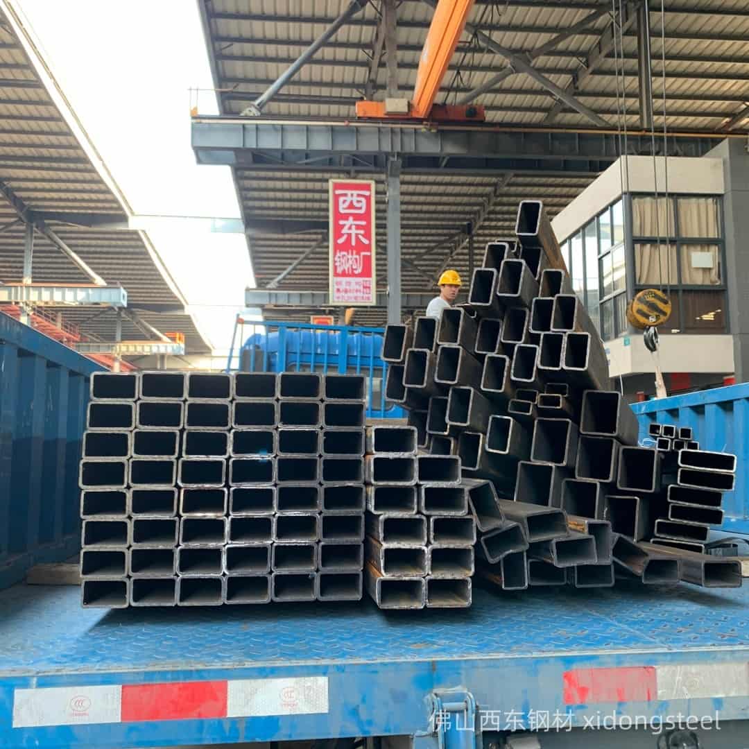 60*40*2.25方管实物图片