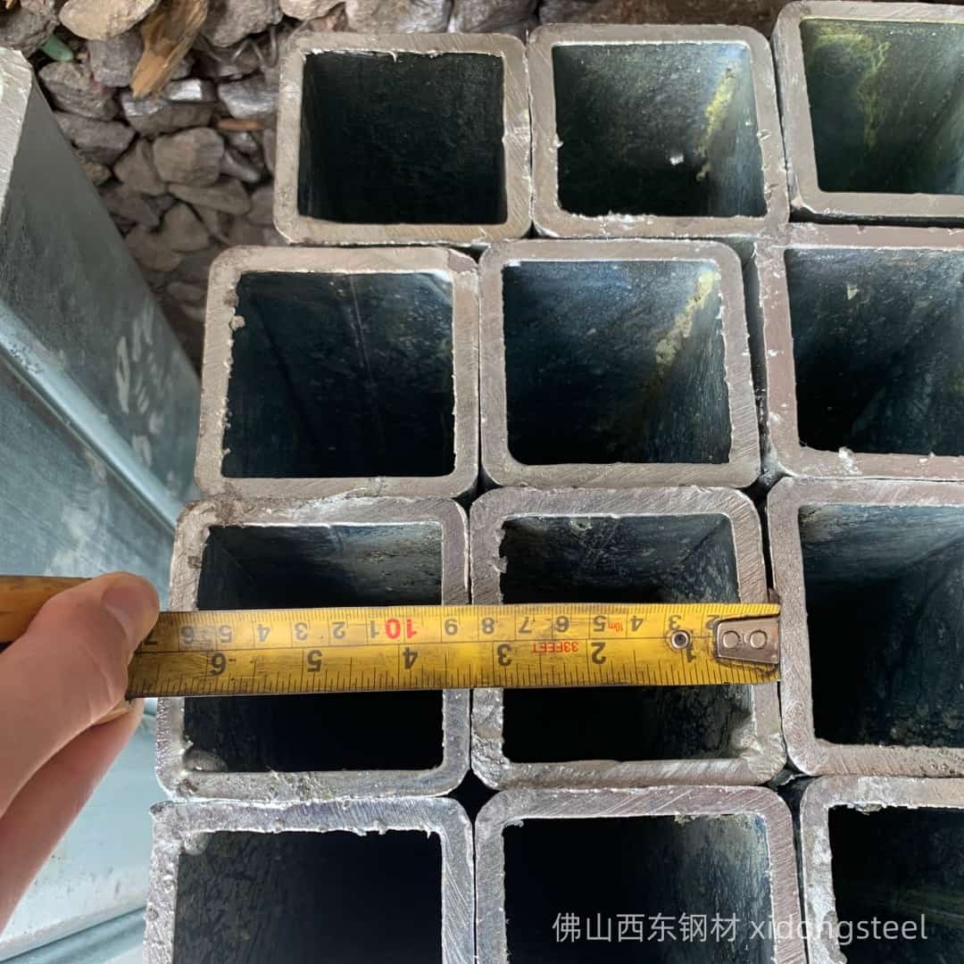 80*80*3.25方管实物图片