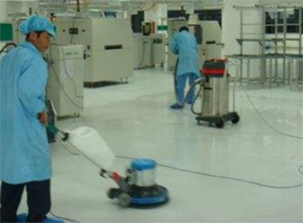 着眼于做得“更细致、更周到、更标准”。